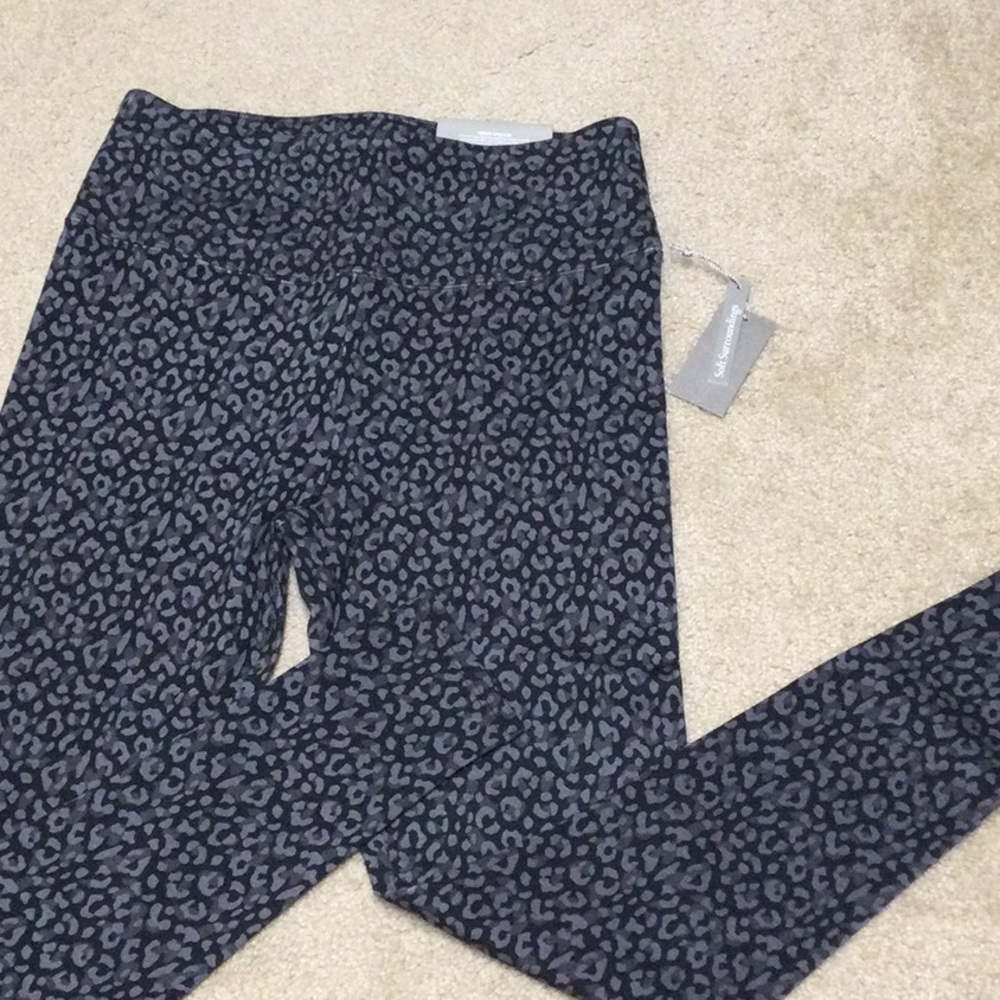 Soft Surroundings Leggings